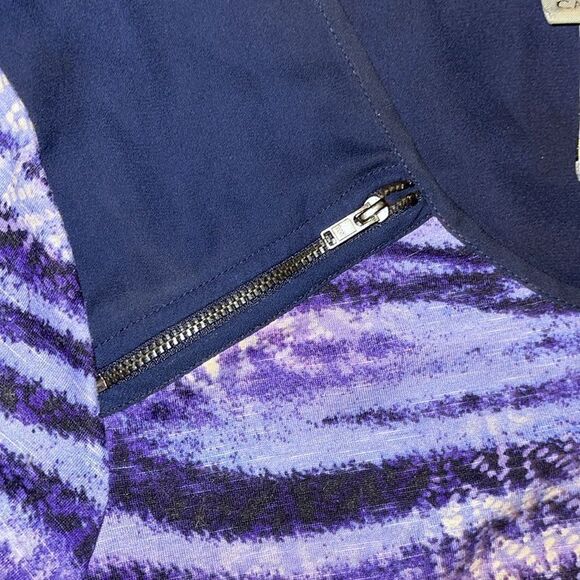 Catherines Women's Plus Size Scoopneck High-Low Tunic .soft, stretchy 1X - Picture 7 of 7